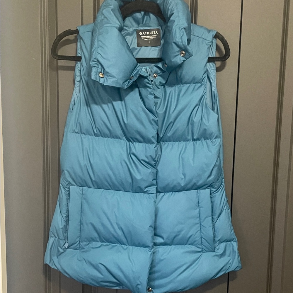 Athleta Teal Puffer Vest